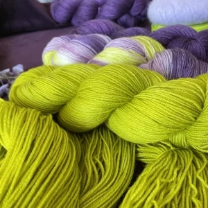laine vert citron teinte à la main