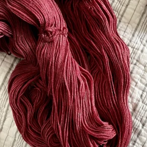 laine merinos et soie couleur bordeaux
